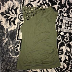 Womens sleeveless top